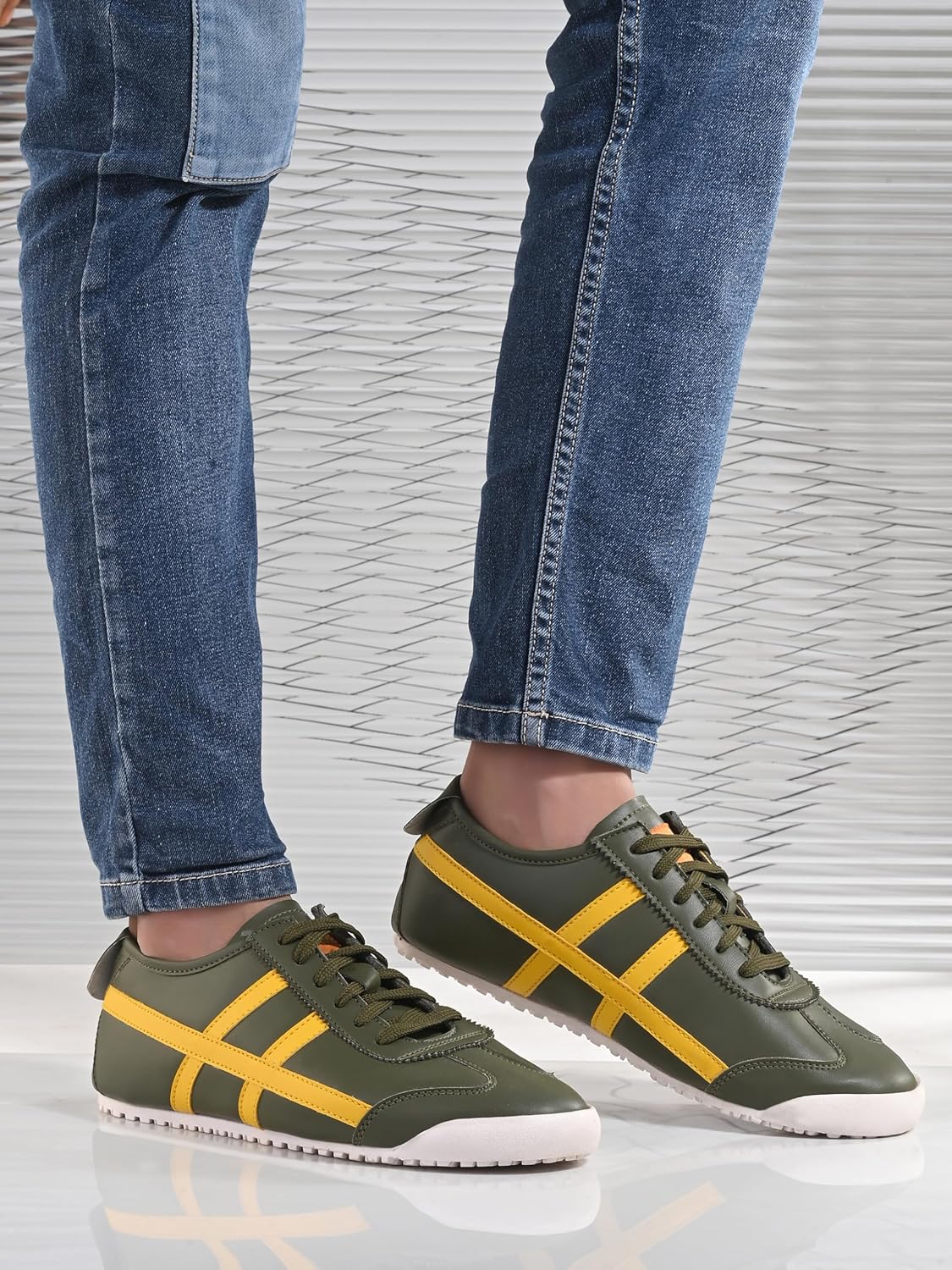 Big Fox Yas-2 Sneakers for Men - Twinle