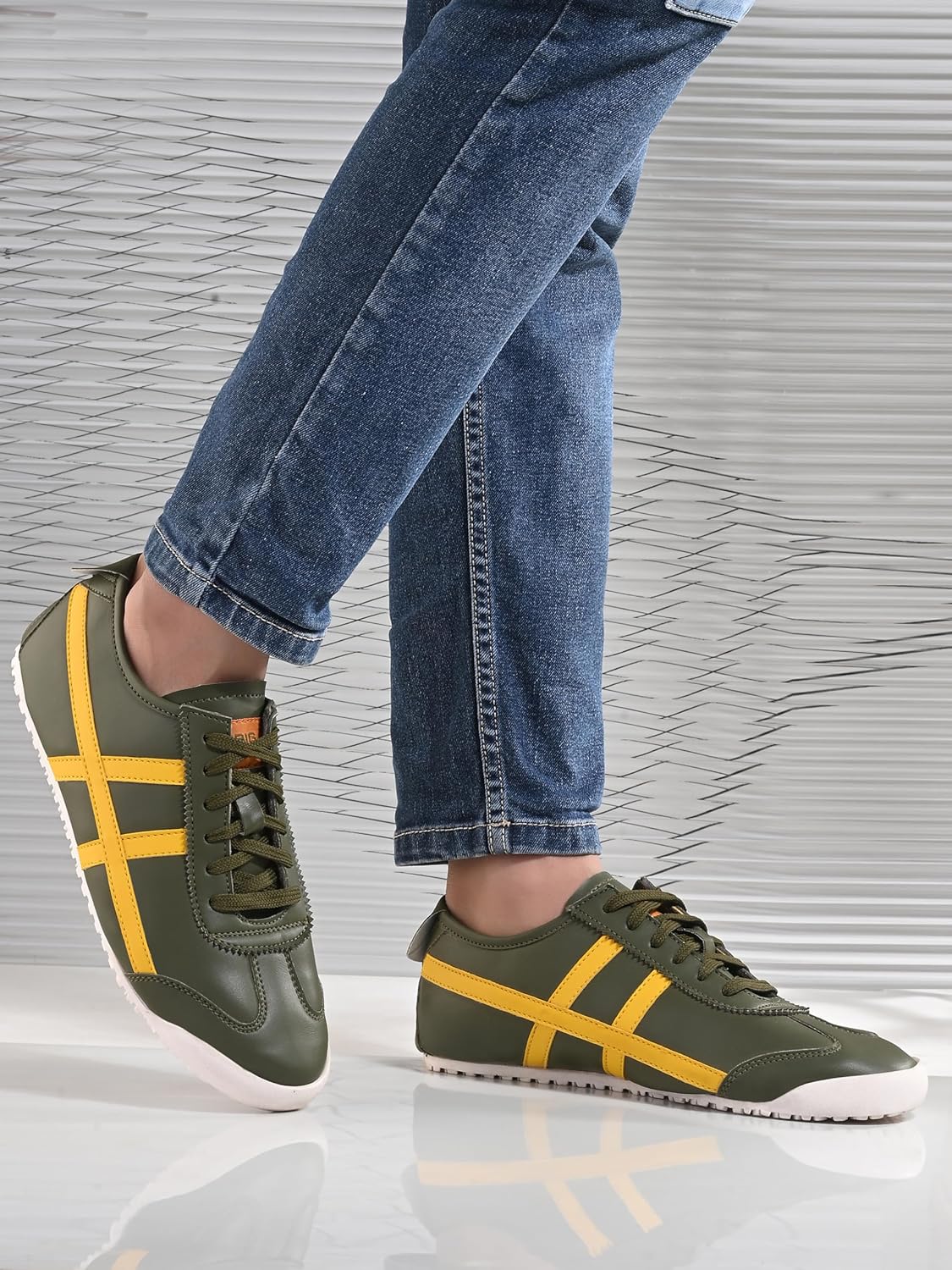 Big Fox Yas-2 Sneakers for Men - Twinle