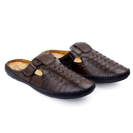 WUGATTI Men's Synthetic Outdoor & Trendy Fashion Sandals